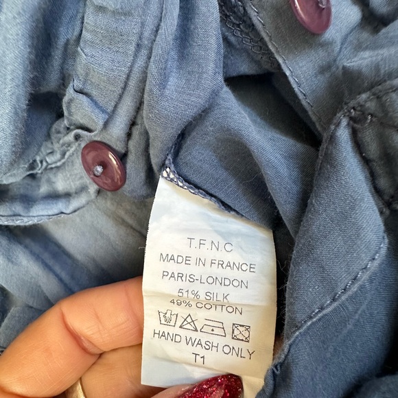 TFNC sz XSM lightweight blouse puff sleeves gauze light blue pleated skirt hem - Picture 8 of 9